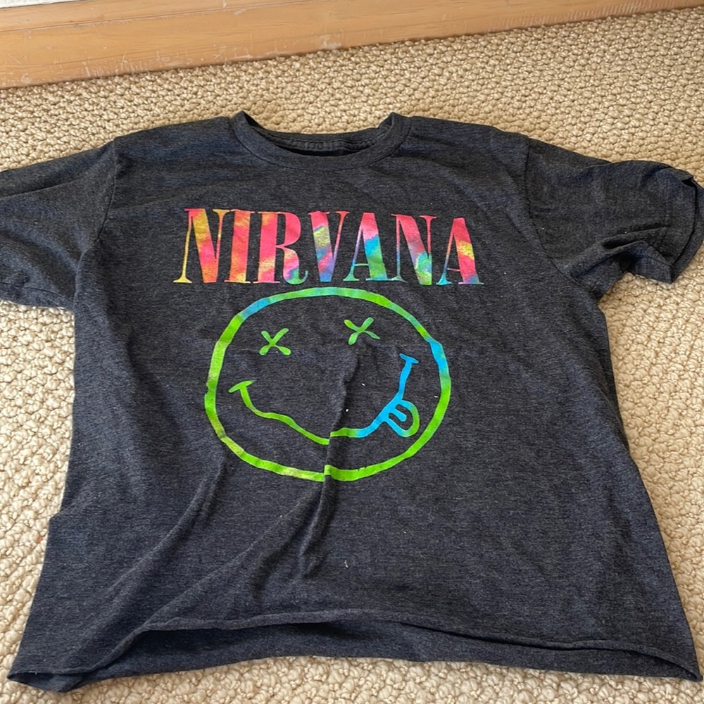 Womens Nirvana graphic tee size M